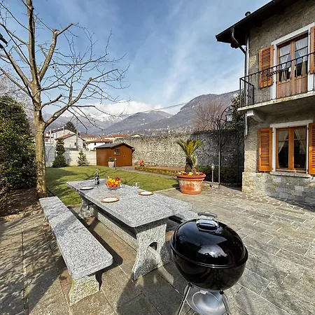 Garden's - Larihome A79 Apartment *